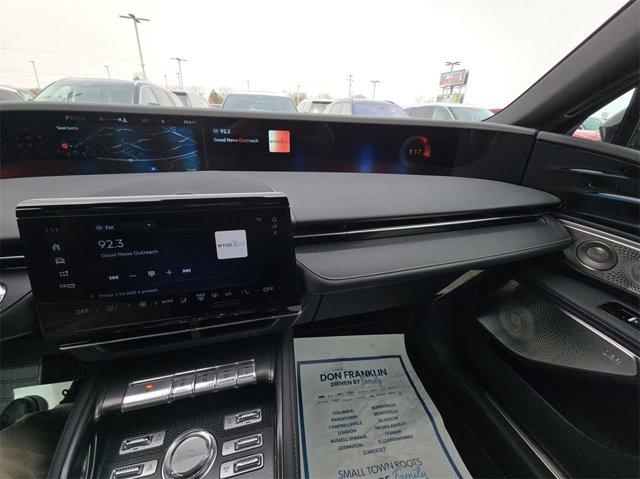 new 2025 Lincoln Nautilus car, priced at $65,199