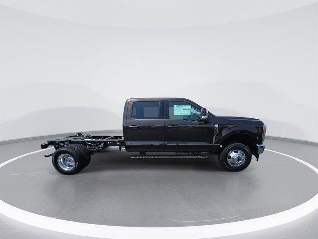 new 2025 Ford F-350 car, priced at $69,341