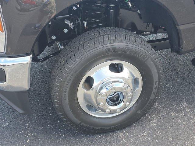 new 2025 Ford F-350 car, priced at $69,341