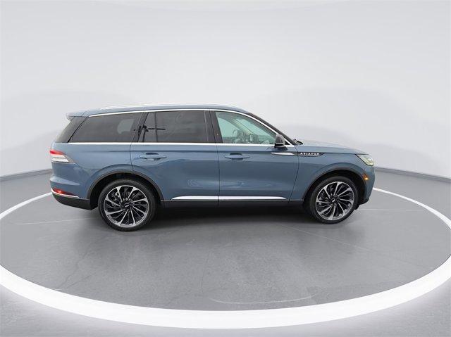 new 2025 Lincoln Aviator car, priced at $72,377