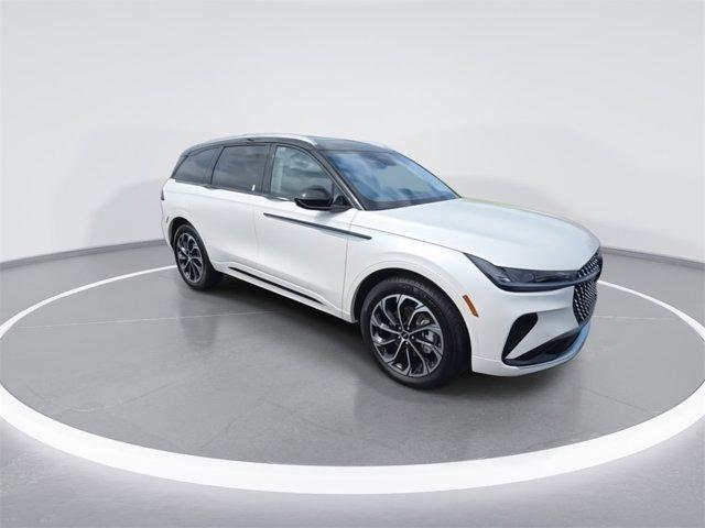 new 2025 Lincoln Nautilus car, priced at $57,868
