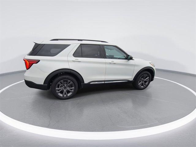 new 2025 Ford Explorer car, priced at $46,999