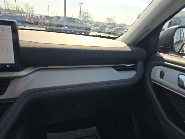new 2025 Ford Explorer car, priced at $44,994