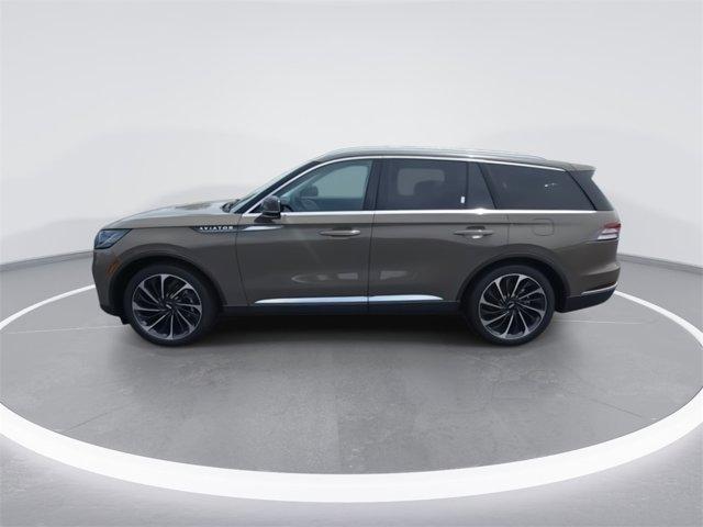 new 2025 Lincoln Aviator car, priced at $73,634