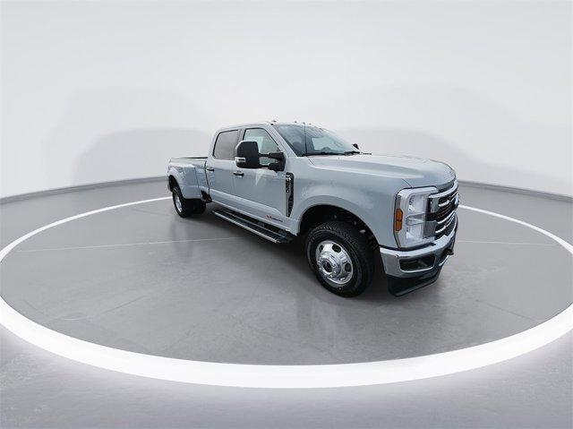 new 2025 Ford F-350 car, priced at $75,941