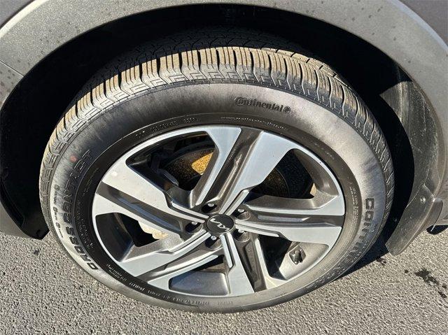 used 2023 Kia Sorento Hybrid car, priced at $32,697