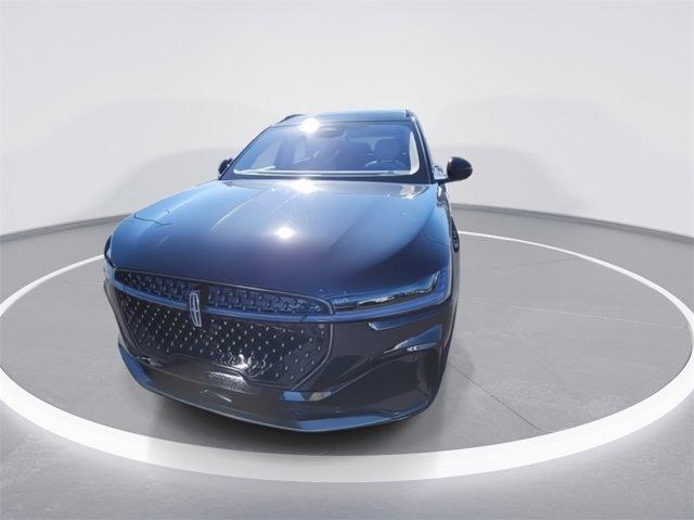 new 2025 Lincoln Nautilus car, priced at $62,311
