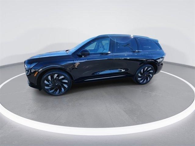 new 2025 Lincoln Nautilus car, priced at $62,311