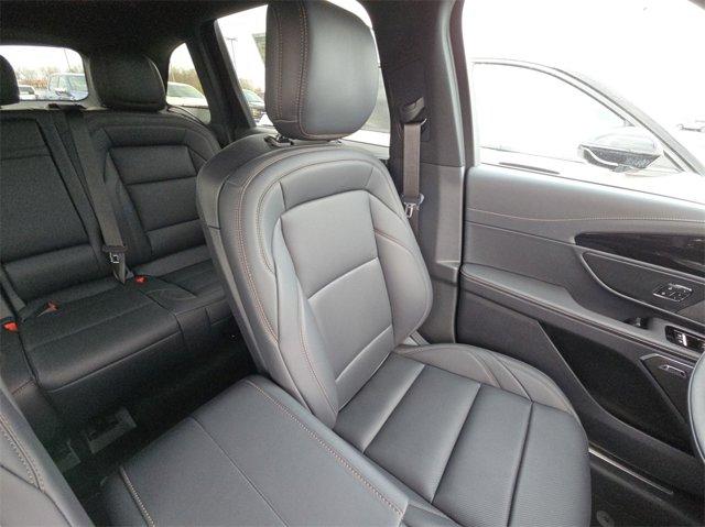 new 2025 Lincoln Nautilus car, priced at $56,586