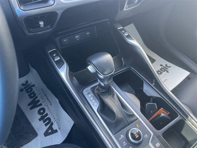 used 2022 Kia Sorento car, priced at $28,999