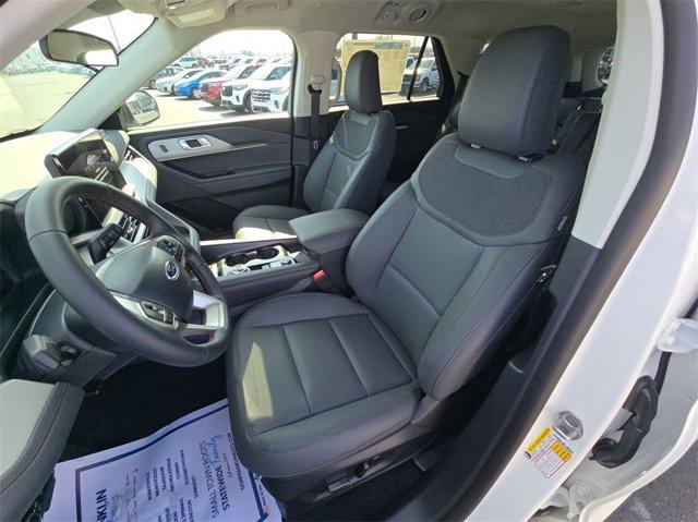 new 2025 Ford Explorer car, priced at $45,416