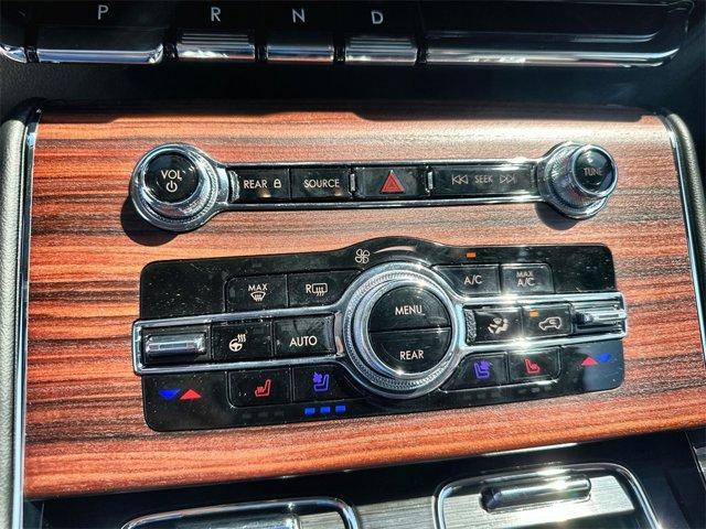 used 2024 Lincoln Aviator car, priced at $62,999