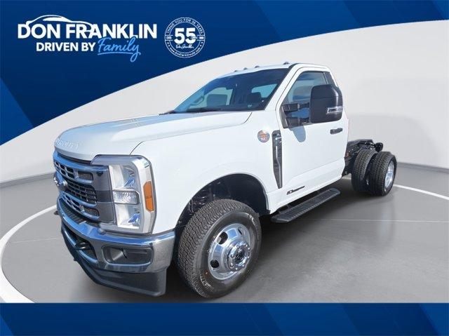 new 2024 Ford F-350 car, priced at $66,825