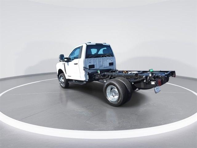 new 2024 Ford F-350 car, priced at $66,825