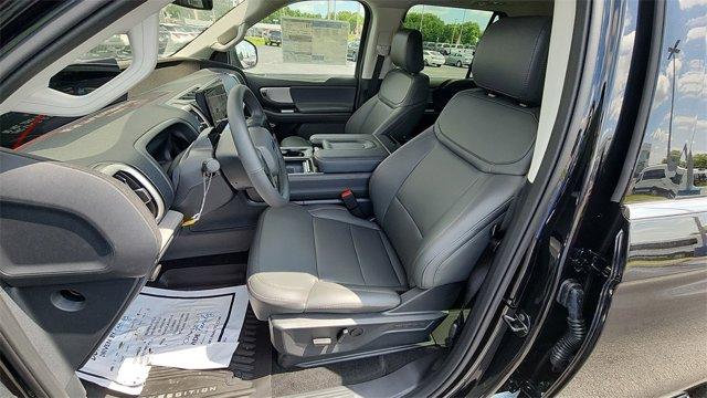 new 2025 Ford Expedition Max car, priced at $72,930