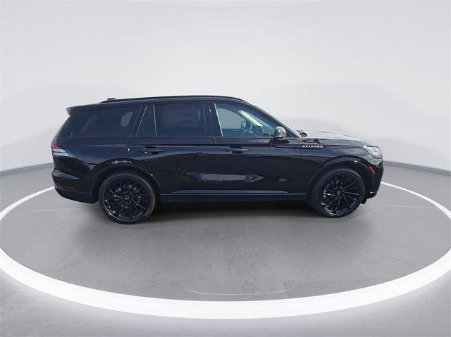 new 2025 Lincoln Aviator car, priced at $75,777