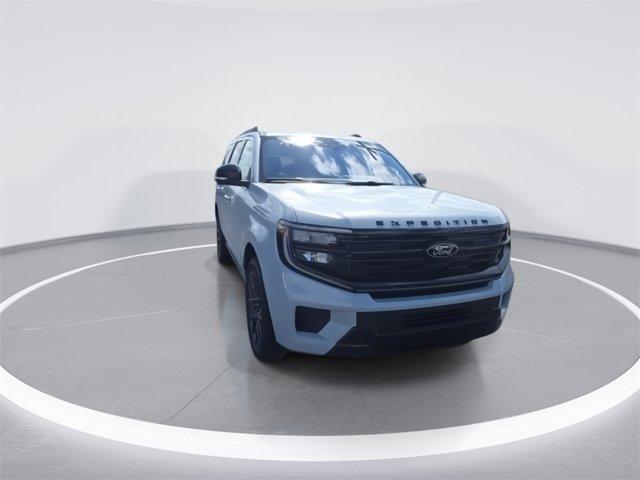 new 2025 Ford Expedition car, priced at $85,170