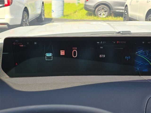 new 2025 Ford Expedition car, priced at $85,170