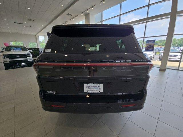 new 2025 Lincoln Navigator L car, priced at $108,845
