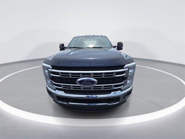 new 2025 Ford F-350 car, priced at $66,375
