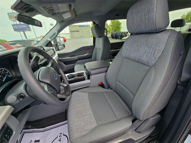 new 2025 Ford F-350 car, priced at $66,375