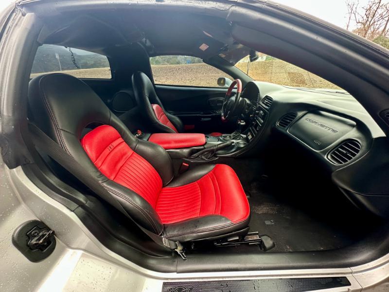 used 2001 Chevrolet Corvette car, priced at $9,850