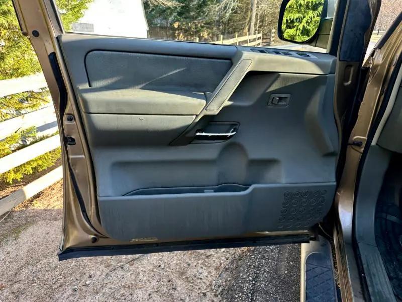 used 2005 Nissan Titan car, priced at $4,500