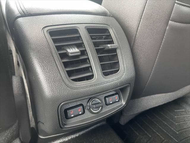 used 2016 Ford Taurus car, priced at $13,995