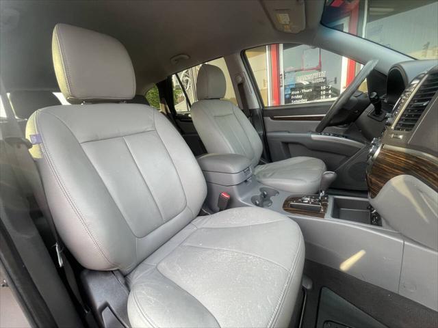 used 2012 Hyundai Santa Fe car, priced at $8,850