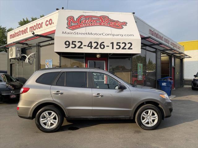 used 2012 Hyundai Santa Fe car, priced at $8,850