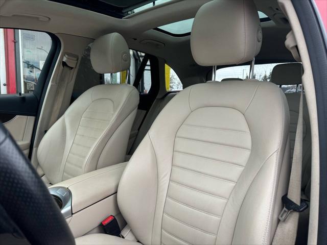 used 2019 Mercedes-Benz GLC 300 car, priced at $18,495