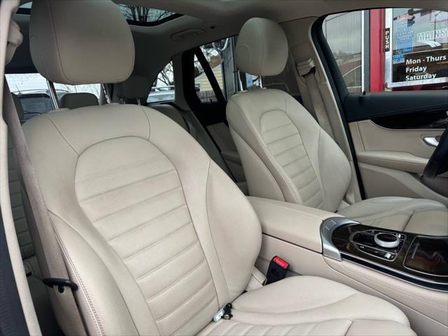 used 2019 Mercedes-Benz GLC 300 car, priced at $18,495