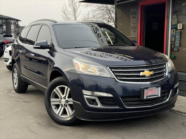 used 2015 Chevrolet Traverse car, priced at $10,995