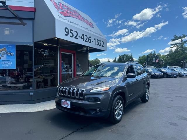 used 2018 Jeep Cherokee car, priced at $13,995