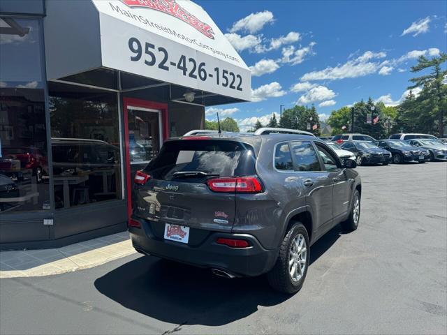 used 2018 Jeep Cherokee car, priced at $13,995