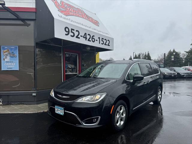 used 2017 Chrysler Pacifica car, priced at $15,995