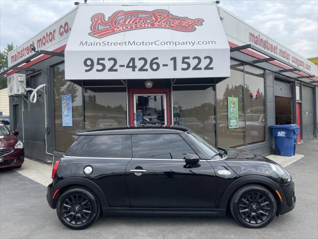used 2019 MINI Hardtop car, priced at $13,995