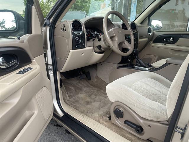 used 2004 GMC Envoy car, priced at $4,995