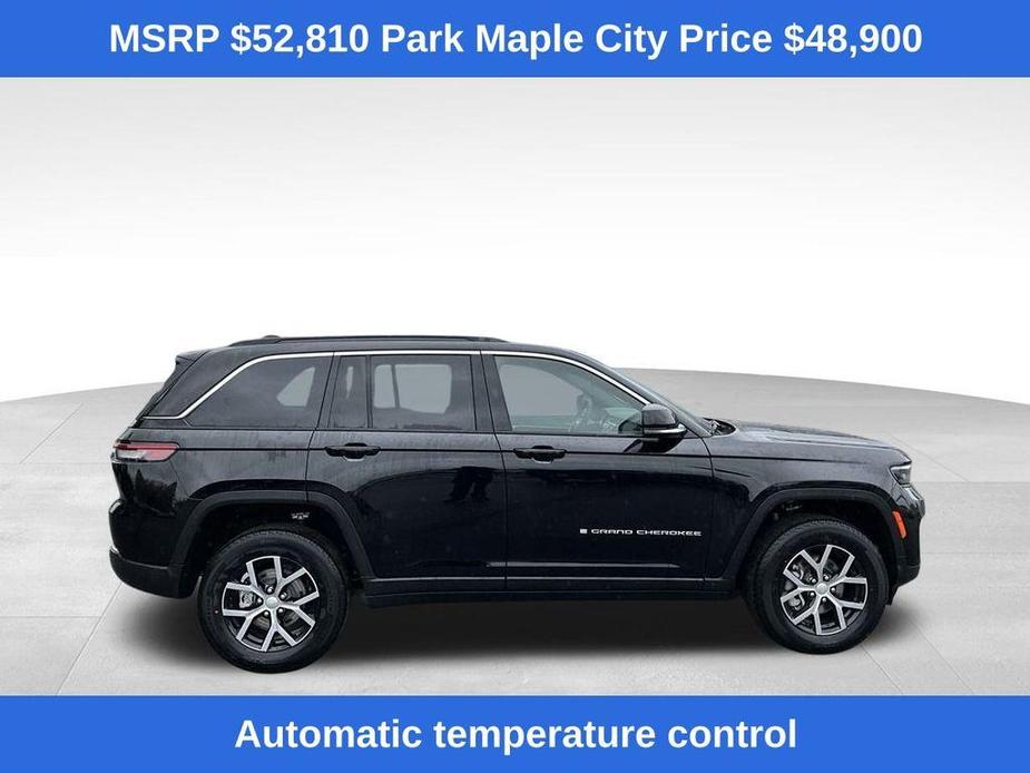 new 2024 Jeep Grand Cherokee car, priced at $44,900