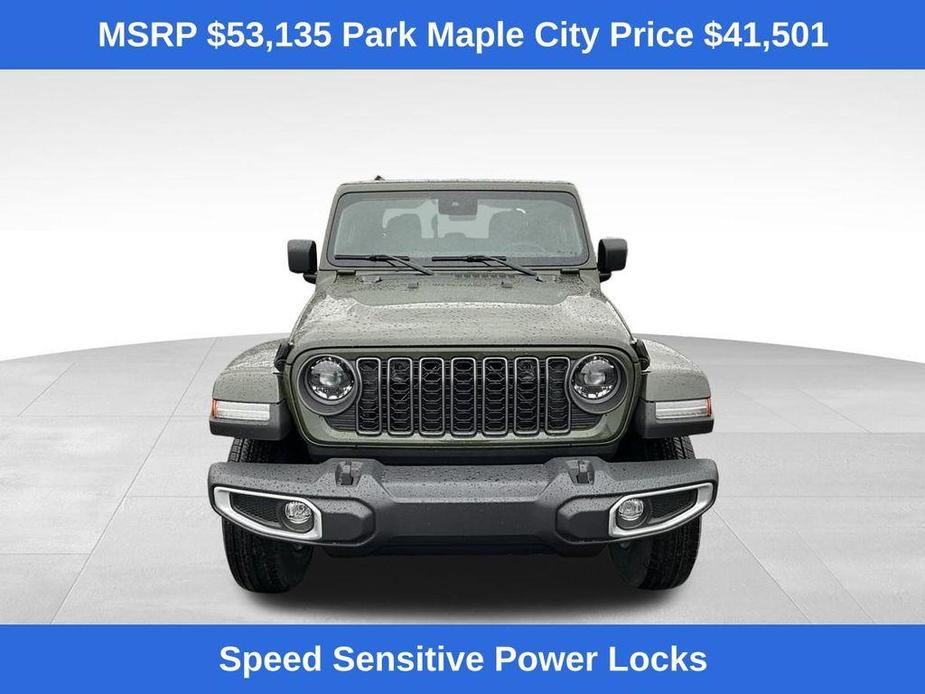 new 2024 Jeep Gladiator car, priced at $41,501