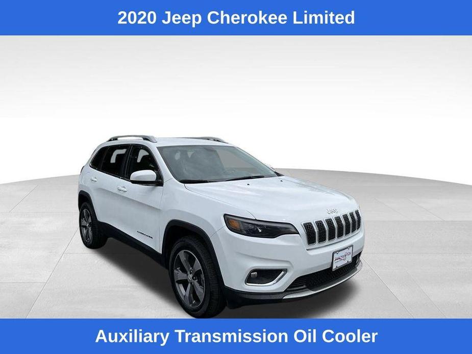 used 2020 Jeep Cherokee car, priced at $19,422