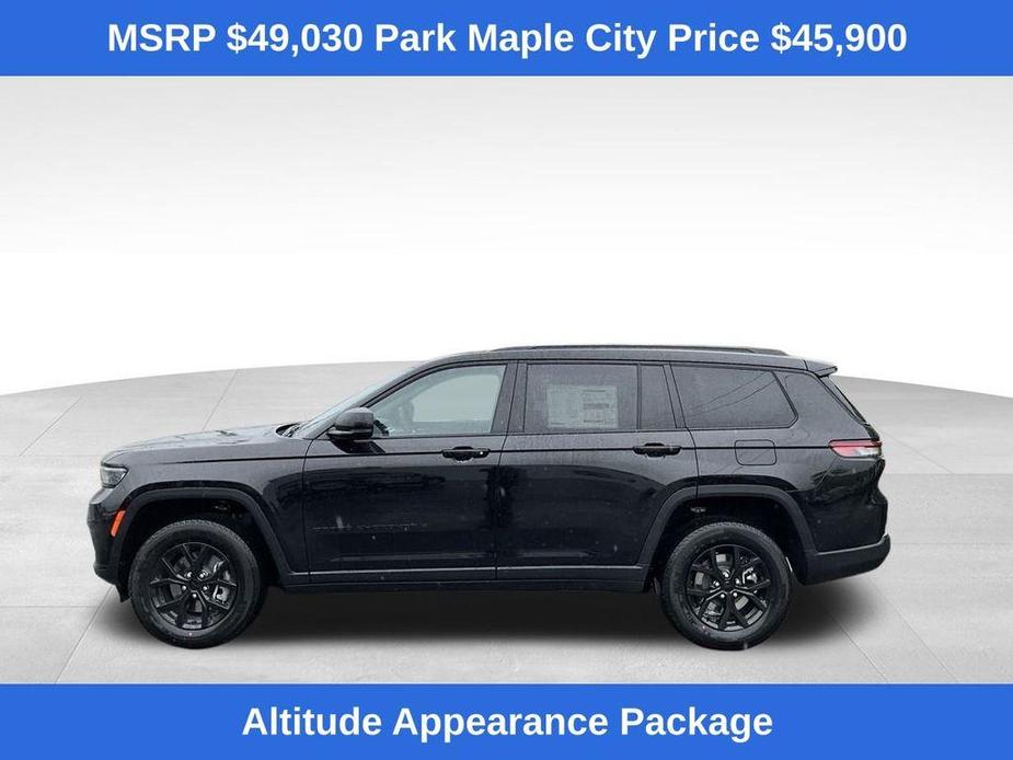 new 2024 Jeep Grand Cherokee L car, priced at $42,500