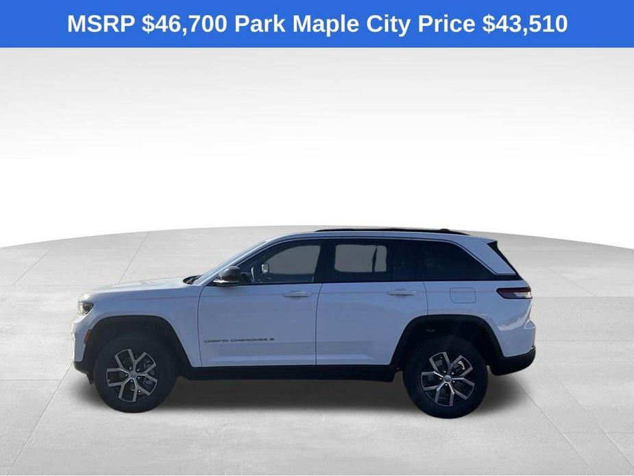 new 2025 Jeep Grand Cherokee car, priced at $43,510