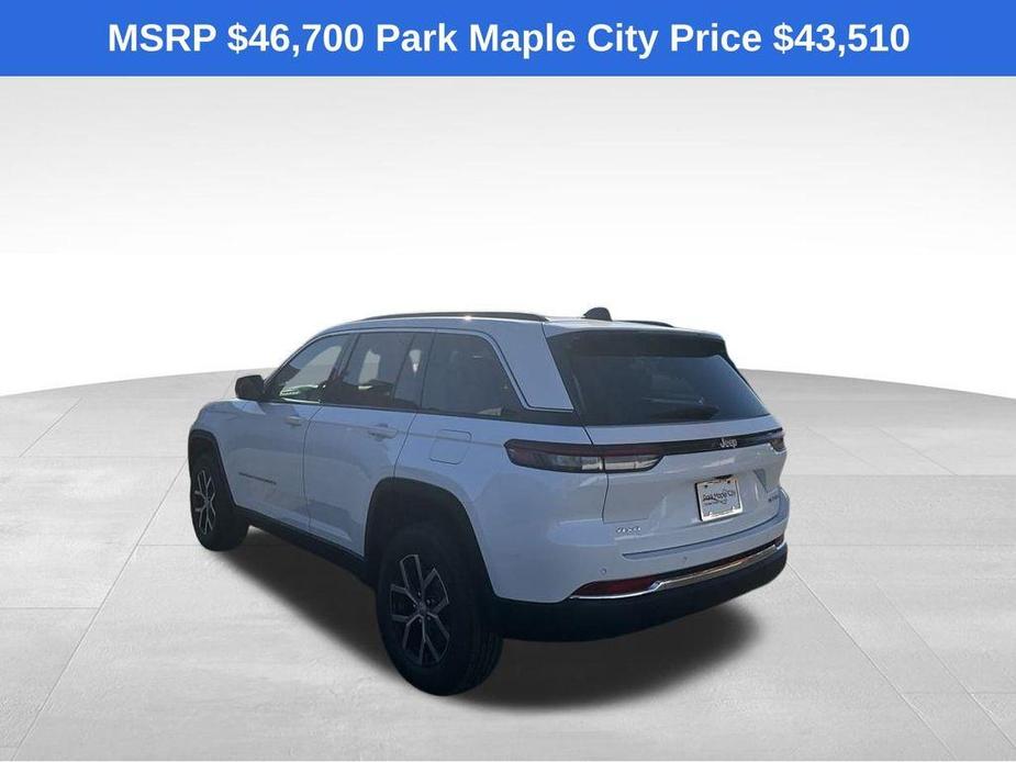 new 2025 Jeep Grand Cherokee car, priced at $43,510