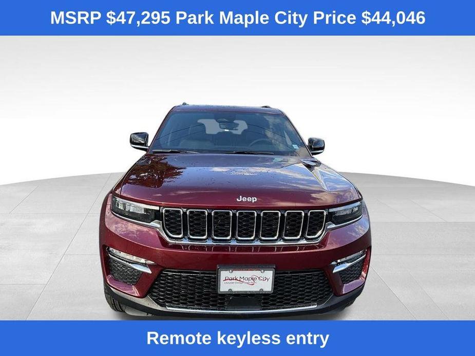 new 2025 Jeep Grand Cherokee car, priced at $44,046