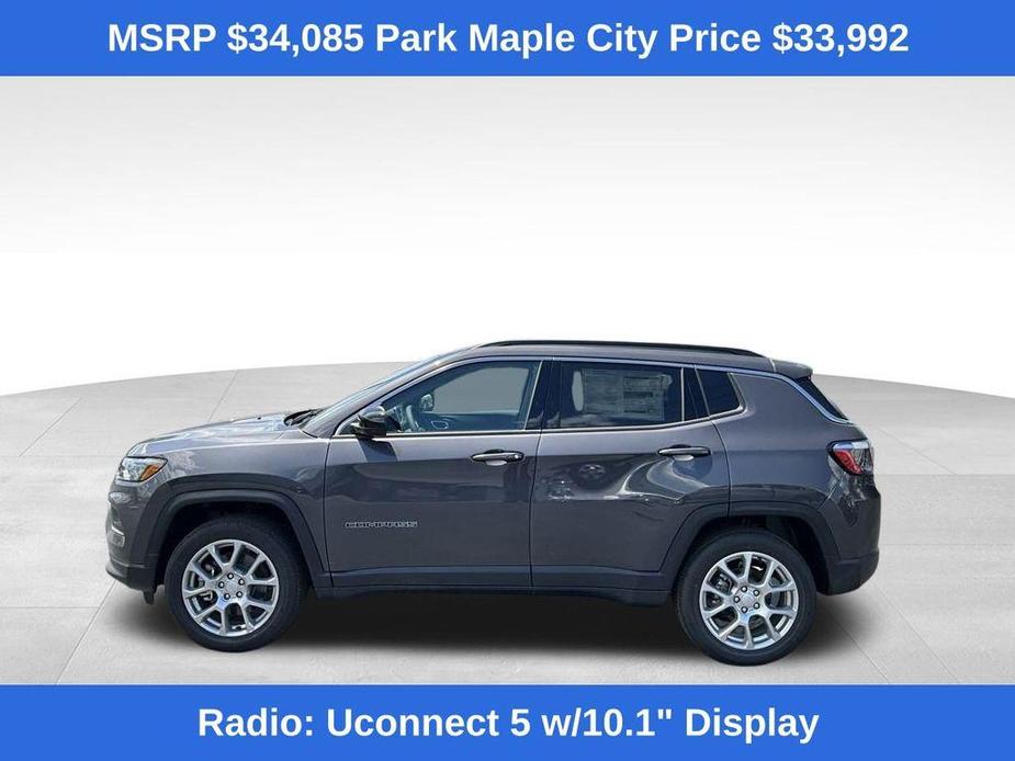 new 2024 Jeep Compass car, priced at $27,992