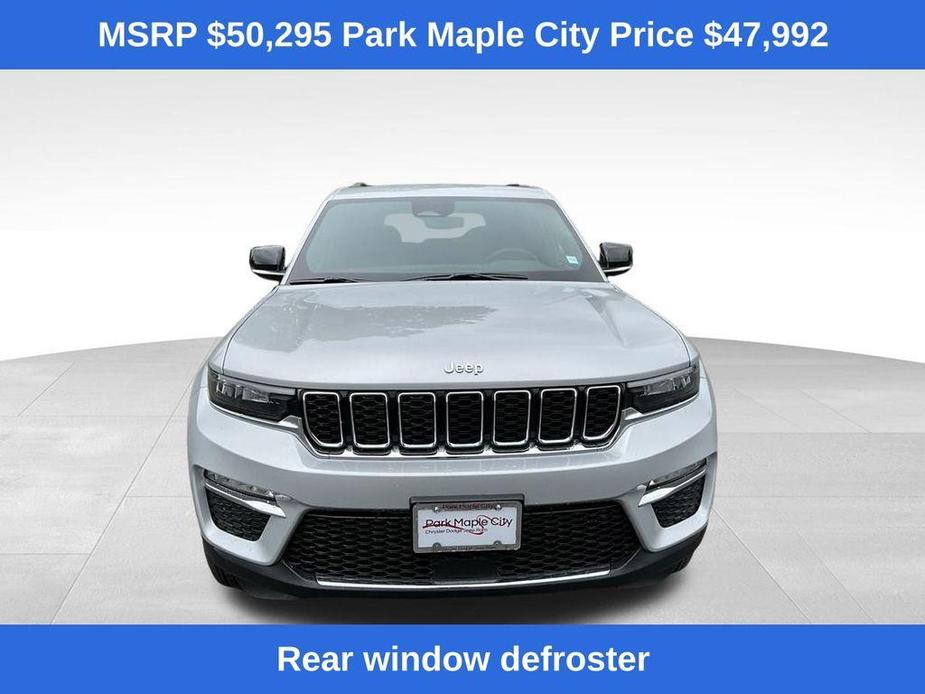 new 2024 Jeep Grand Cherokee car, priced at $39,992