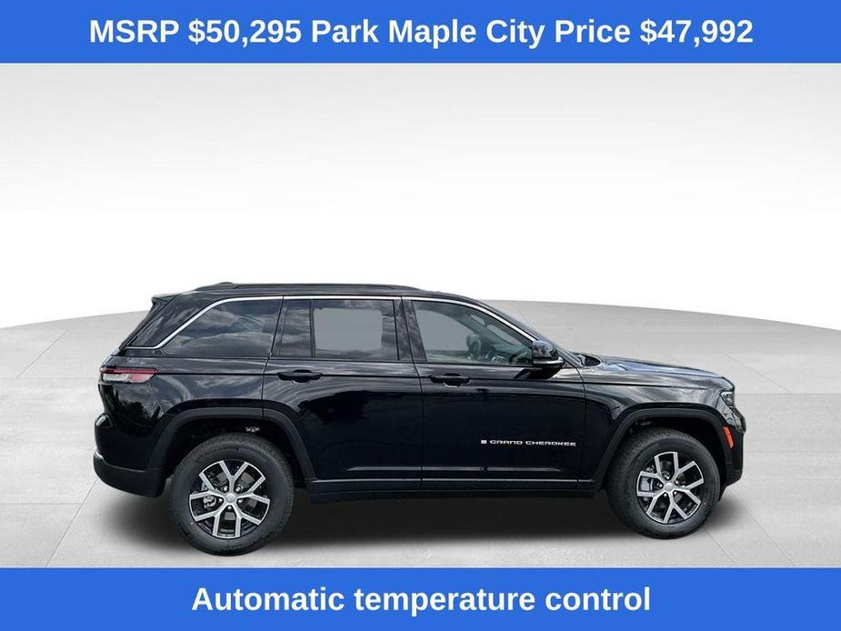 new 2024 Jeep Grand Cherokee car, priced at $40,992