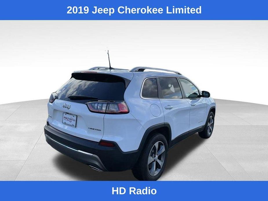 used 2019 Jeep Cherokee car, priced at $17,793