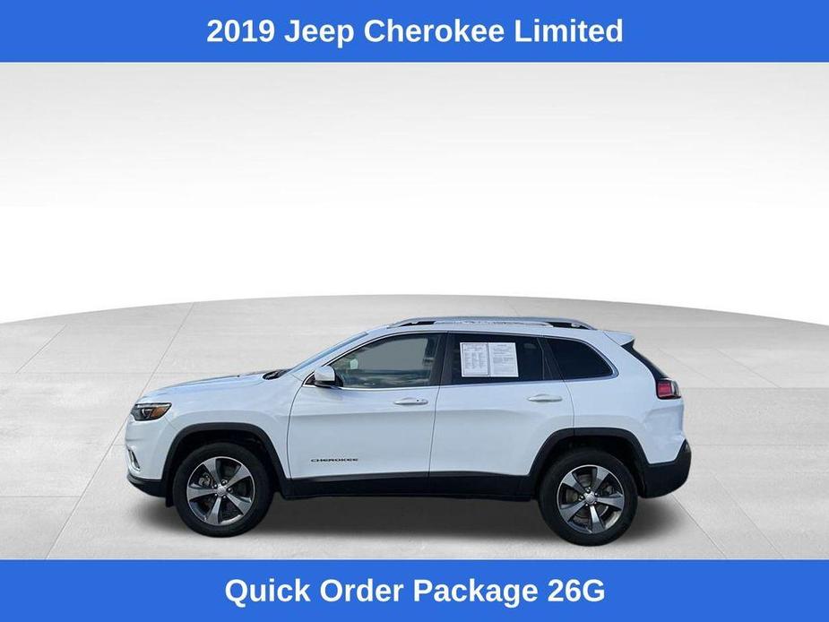 used 2019 Jeep Cherokee car, priced at $17,793